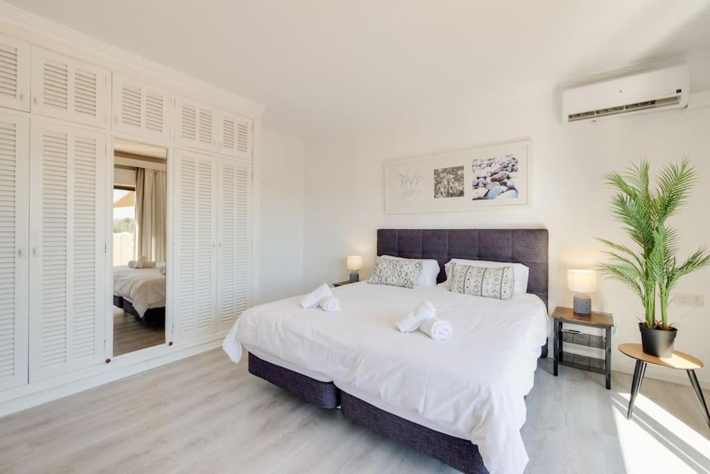 Moderne Villa, Pool+Meerblick,Schnelles Wifi,Klima Calas de Mallorca Zewnętrze zdjęcie
